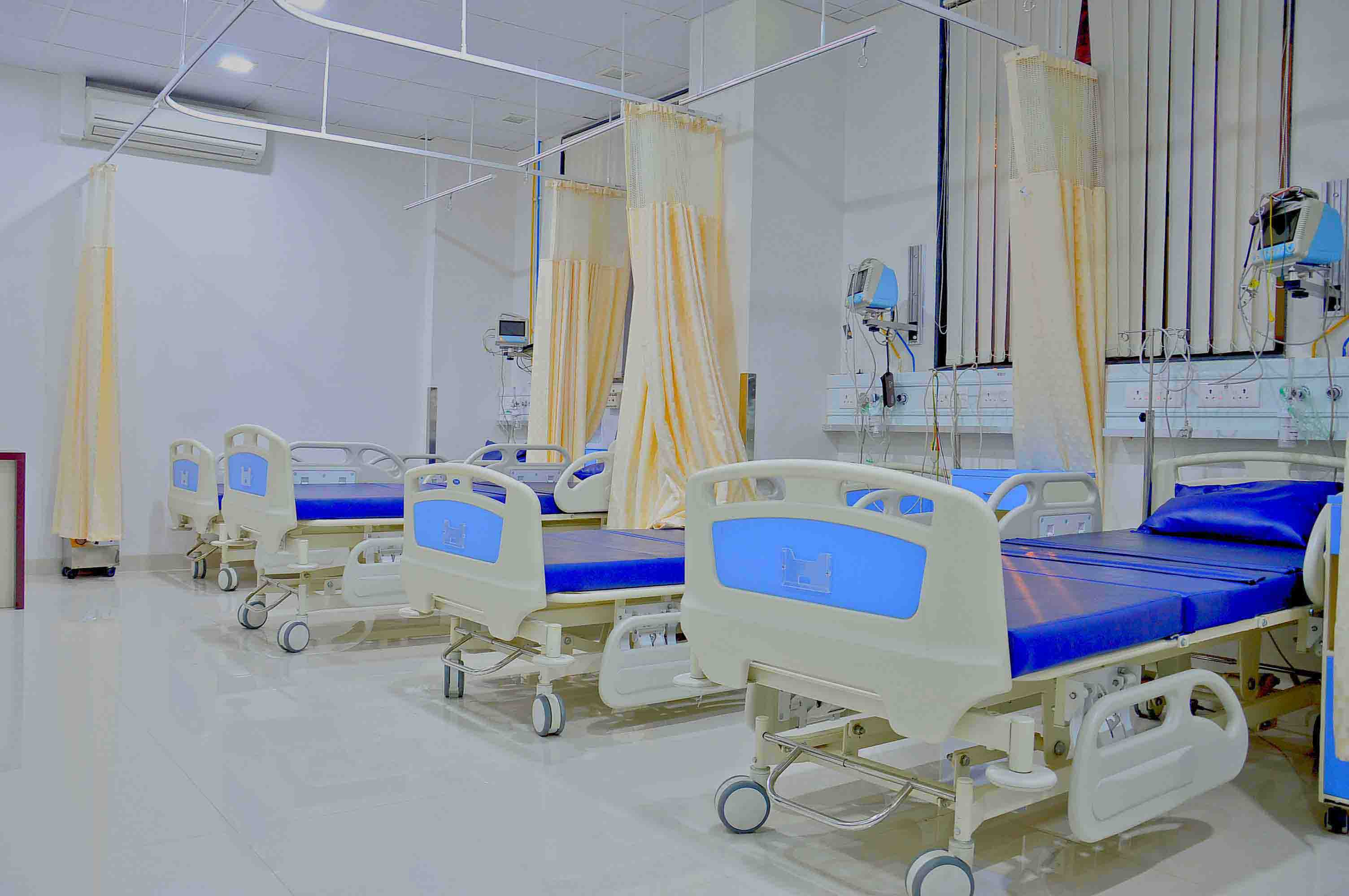 medicity hospital infrastructure in kharghar navi mumbai